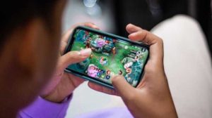 Cara Mengelola Pendapatan dari Bisnis Game dengan Efektif